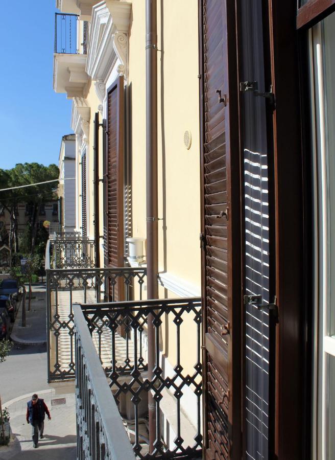 Dimora De Brado Bed & Breakfast Trani Exterior photo