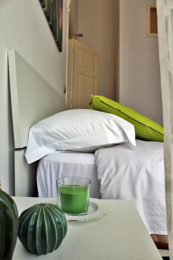 Dimora De Brado Bed & Breakfast Trani Exterior photo